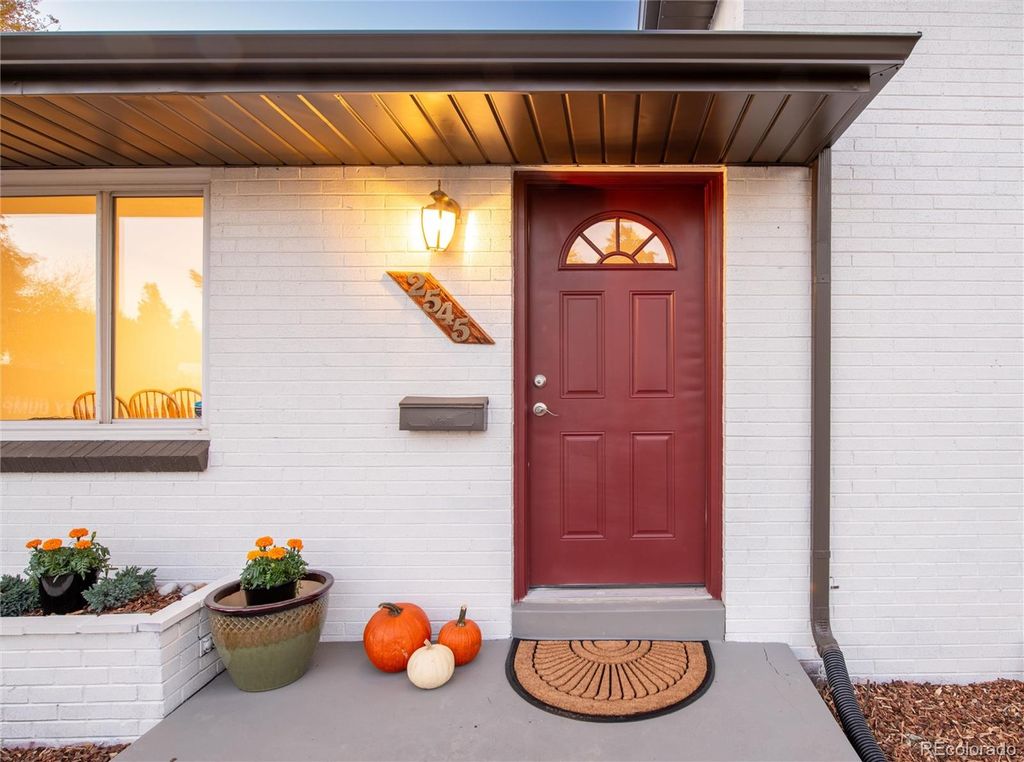 Photo of 2545 S Tennyson Way, Denver, CO 80219 (MLS # 4128889)