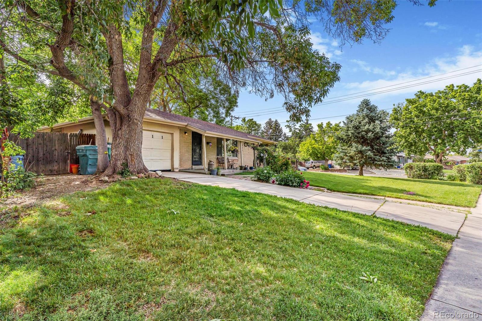 111 S Eaton Street, Lakewood, CO, 80226 1 111 S Eaton Street