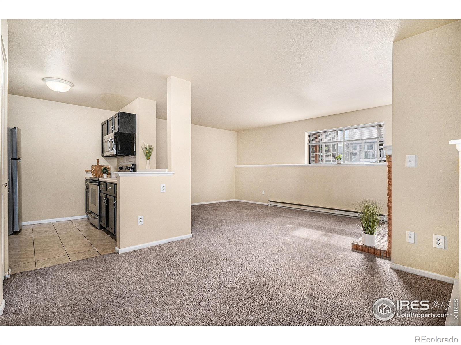 1601 W Swallow Road 1