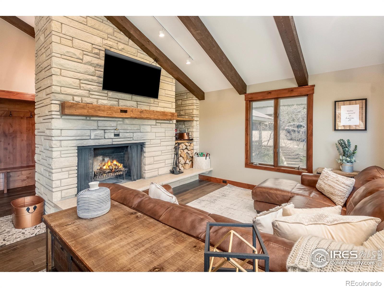 1761 Aspencliff Court 2