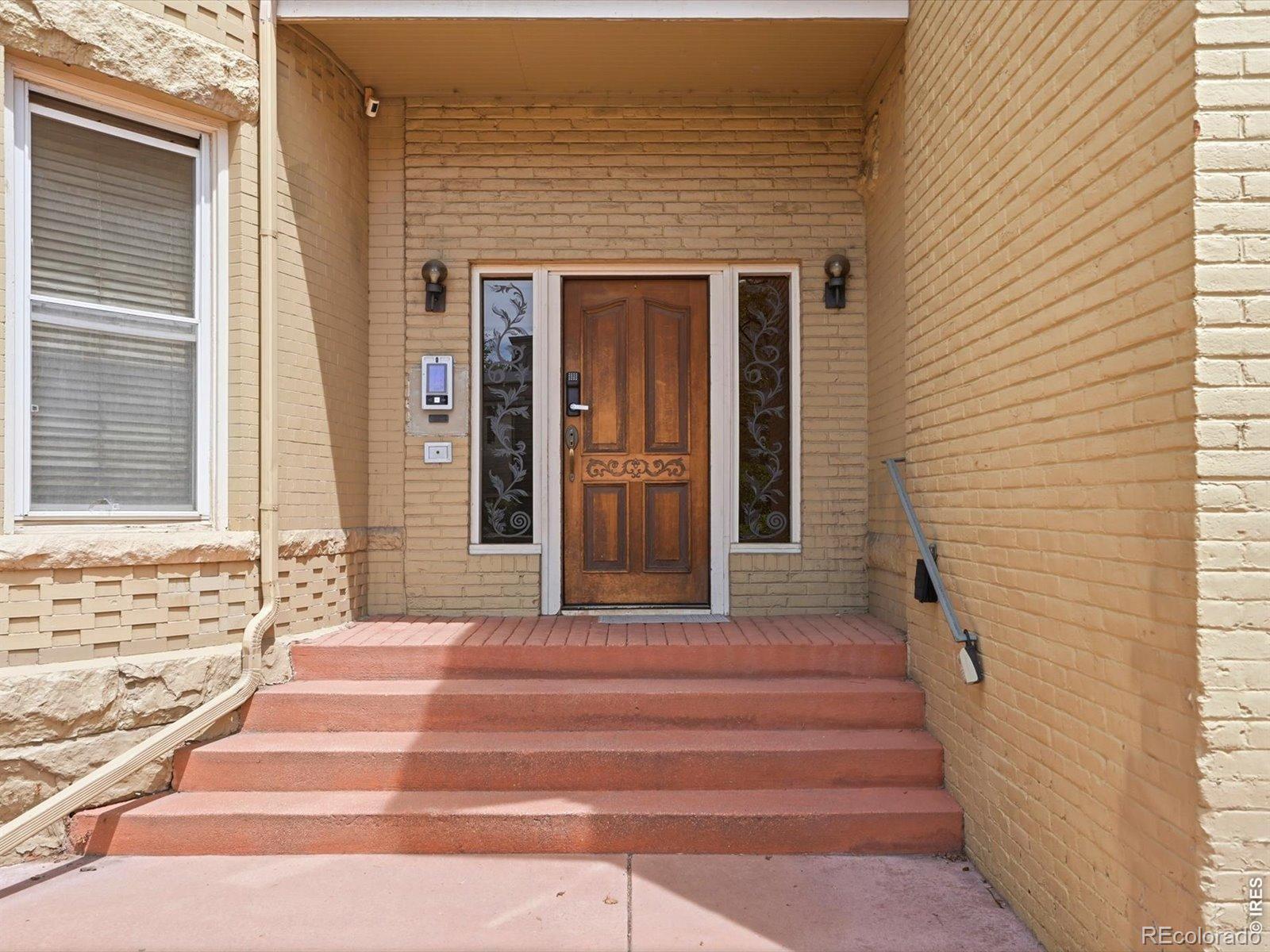 807 E 14th Avenue #2