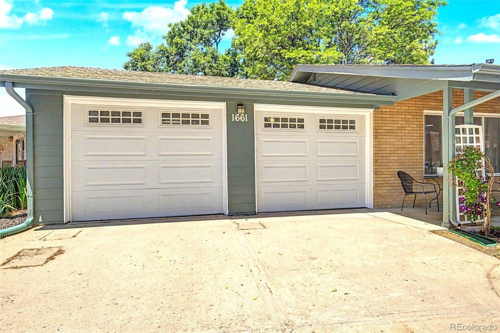 Photo of 1661 Allison Street, Lakewood, CO 80214 (MLS # 6105267)