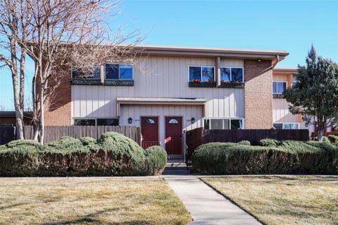 Photo of 2808 Eaton Street, Wheat Ridge, CO 80214 (MLS # 6669563)