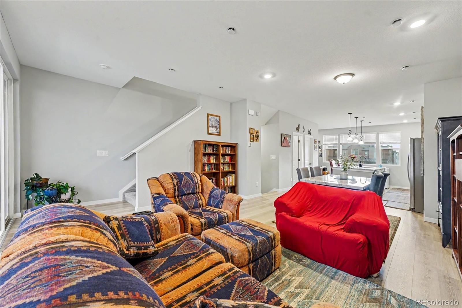 8407 Mount Kataka Street