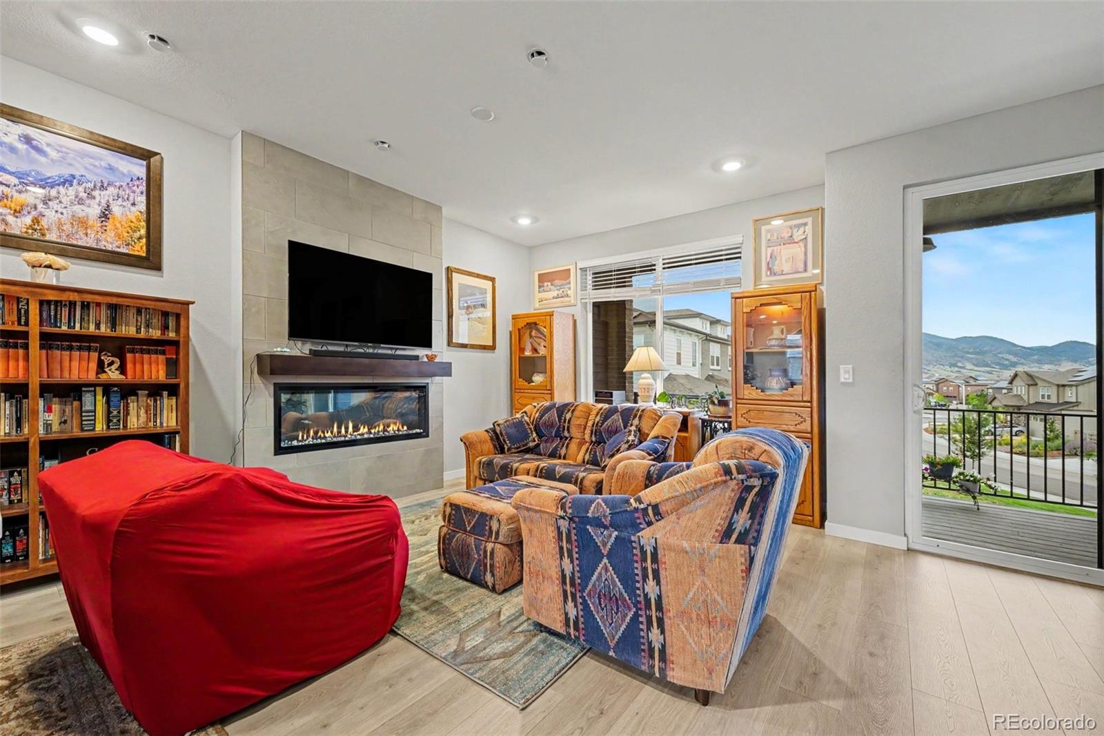 8407 Mount Kataka Street