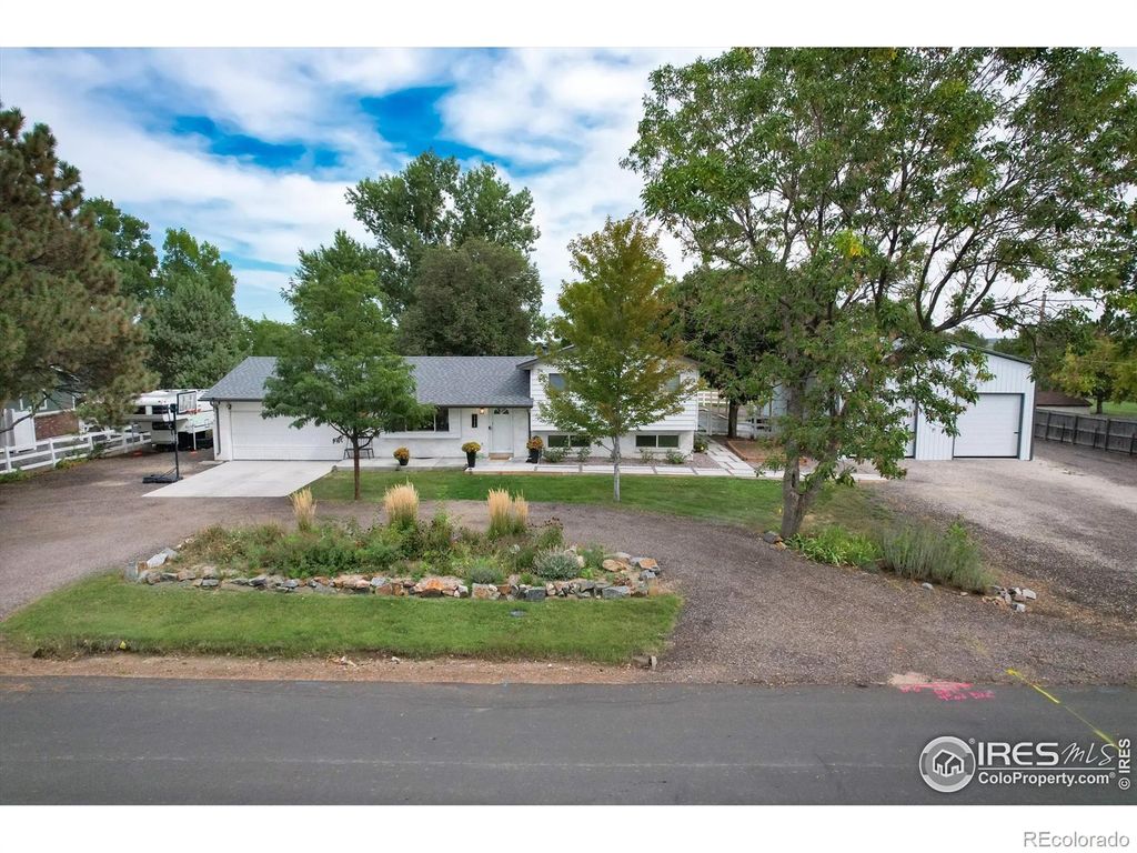 Photo of 15528 Navajo Street, Broomfield, CO 80023 (MLS # IR1044948)