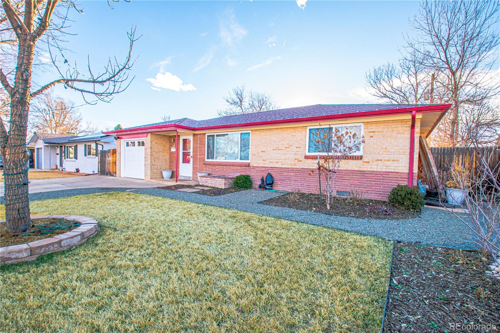 1543 S Benton Street