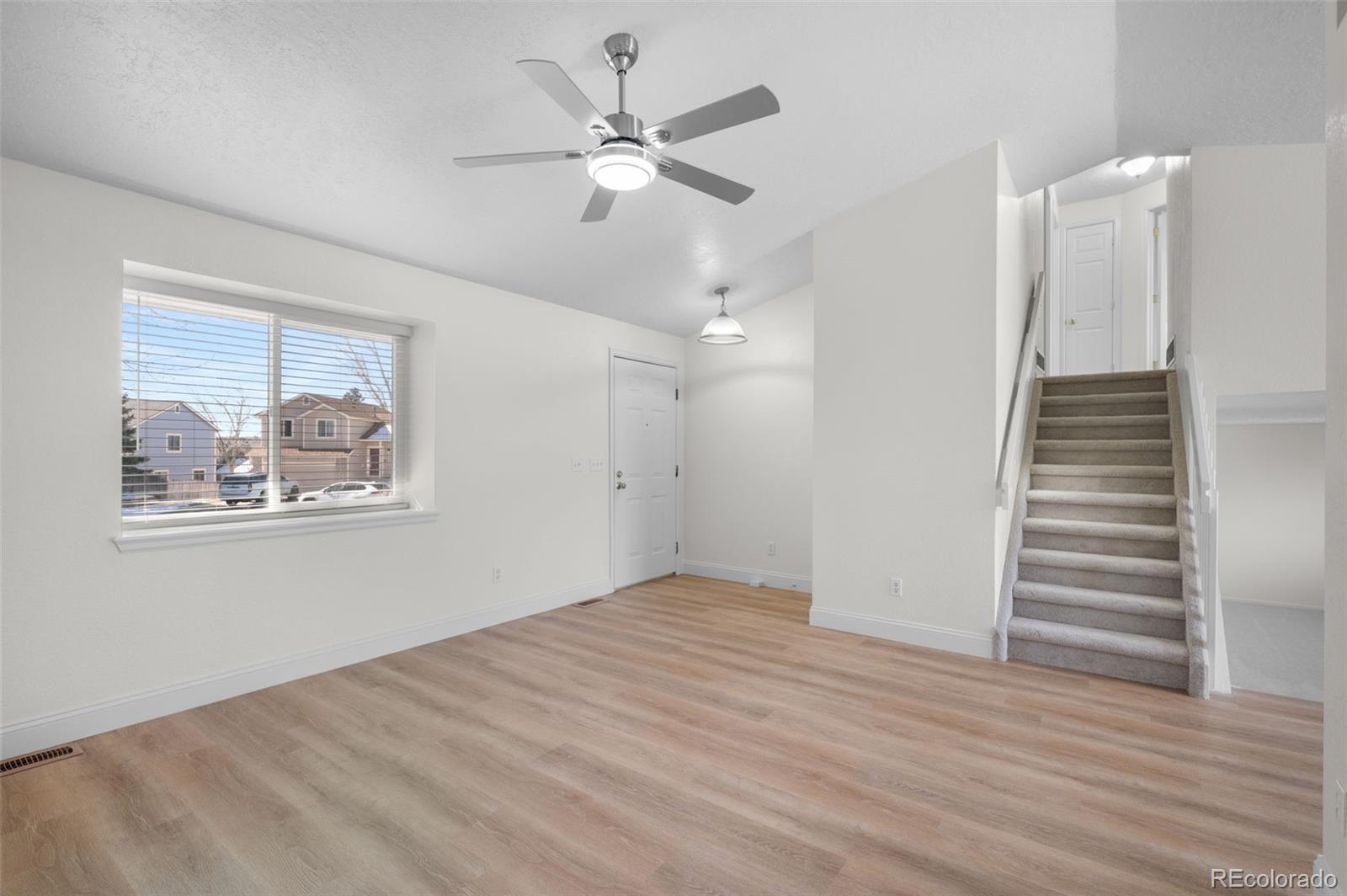 4542 S Gibraltar Street