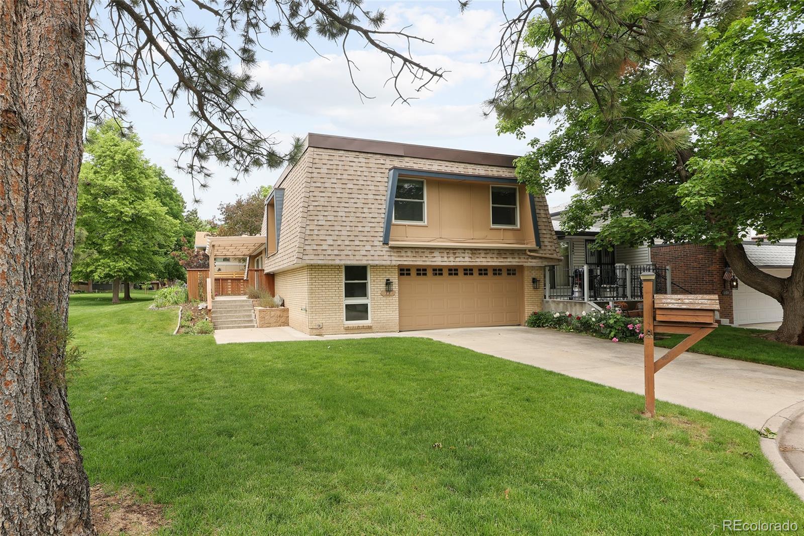 141 S Upham Court