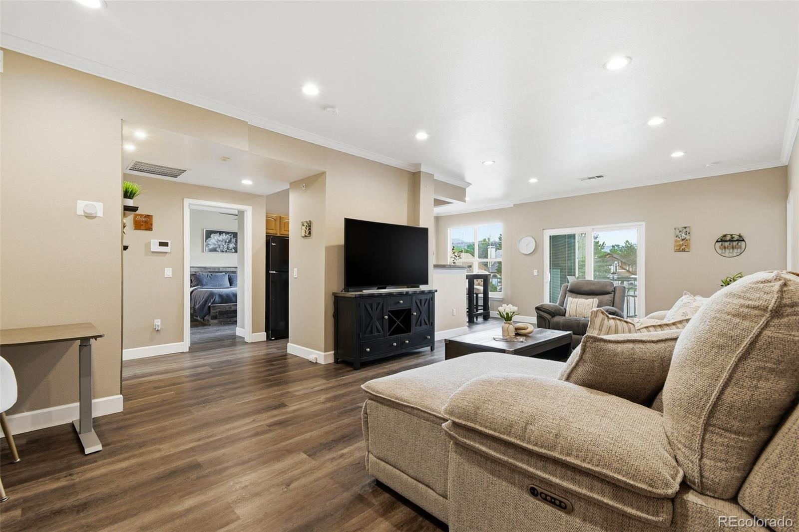 7412 S Quail Circle 1226