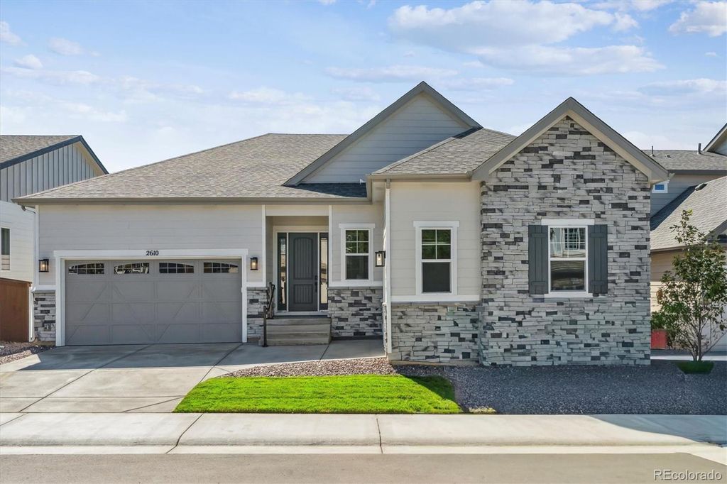 Photo of 2610 Bitterroot Place, Highlands Ranch, CO 80129 (MLS # 9597391)