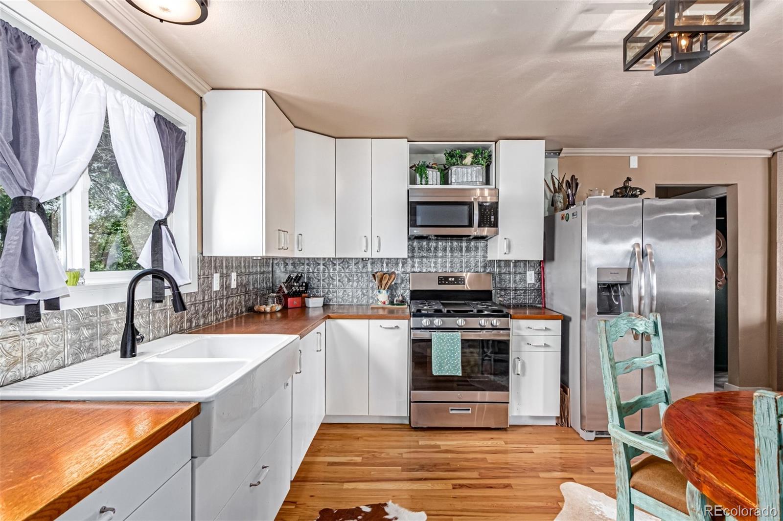 22857 Highway 138