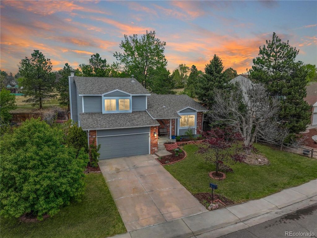 Photo of 17229 E Crestline Avenue, Centennial, CO 80015 (MLS # 9408125)