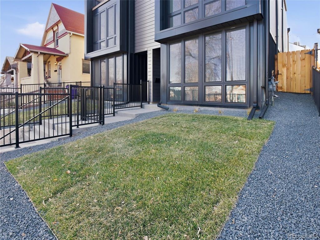 Photo of 3531 Osage Street, Denver, CO 80211 (MLS # 8120276)