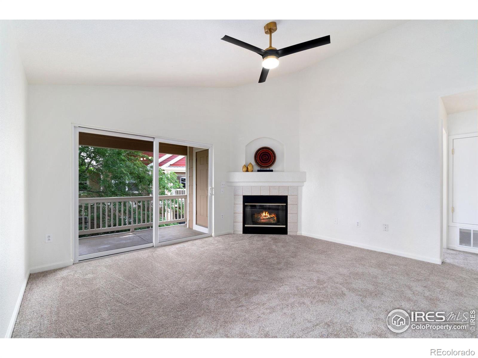 3350 Boulder Circle 201
