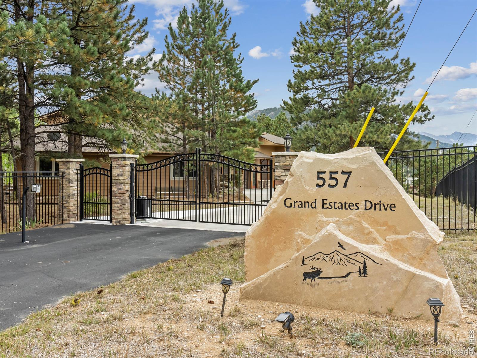 557 Grand Estates Drive
