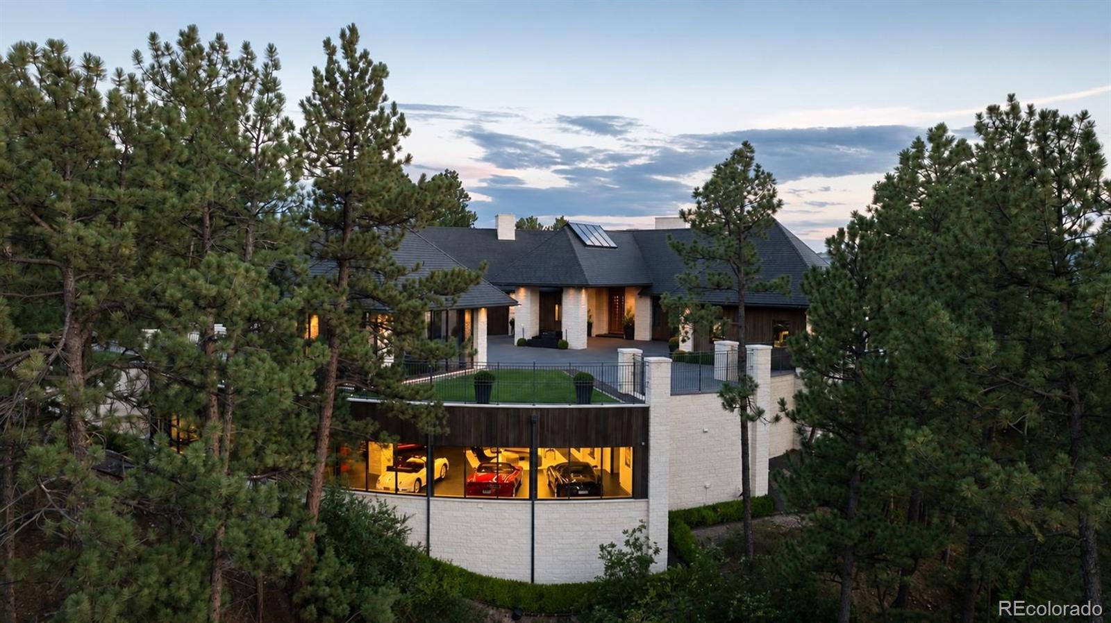 3 Elk Pointe Lane