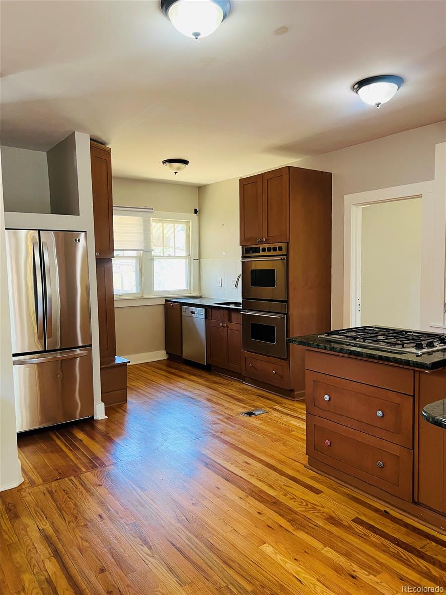 361 S Logan