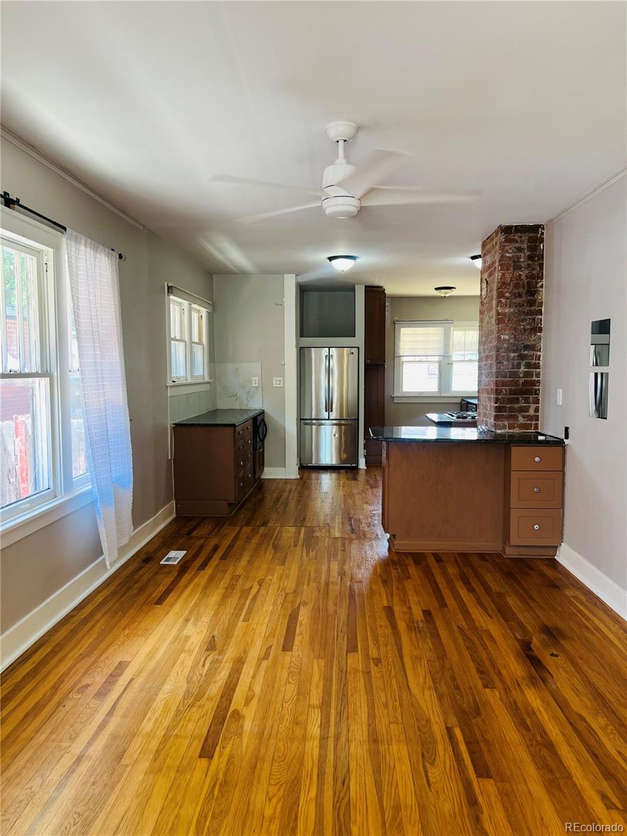 361 S Logan