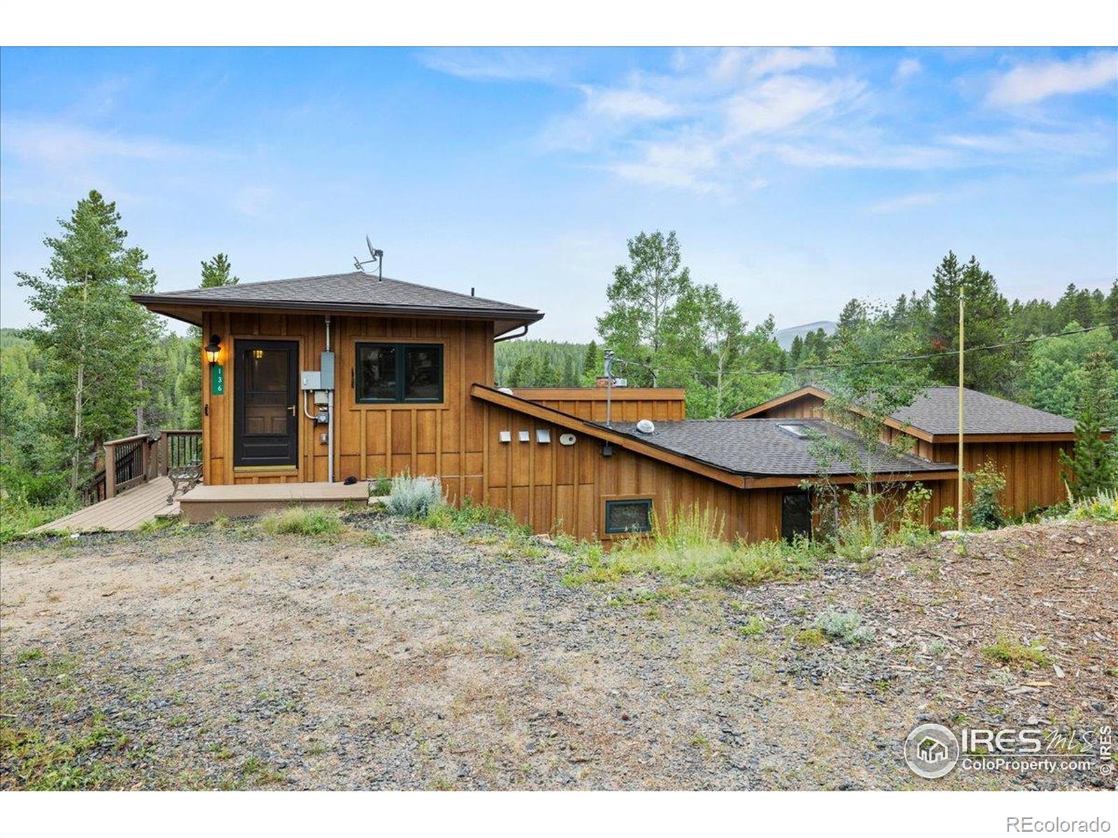 136 Lone Ponderosa Drive