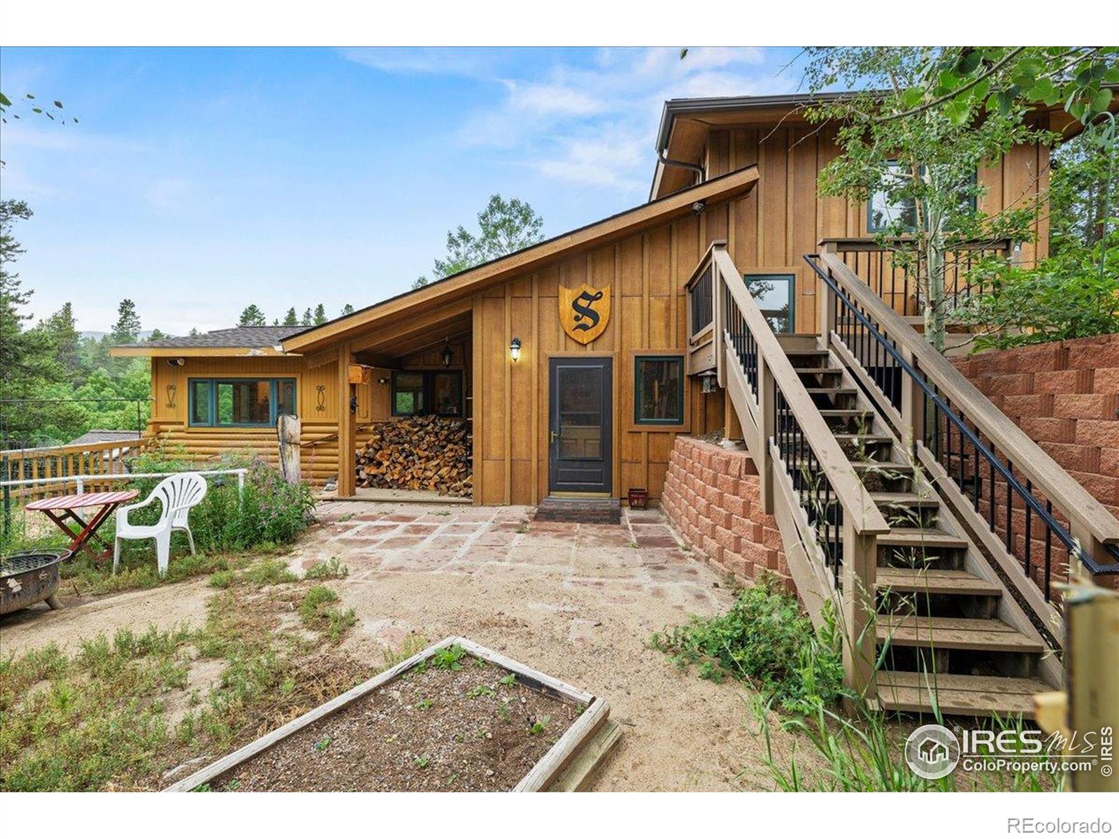 136 Lone Ponderosa Drive