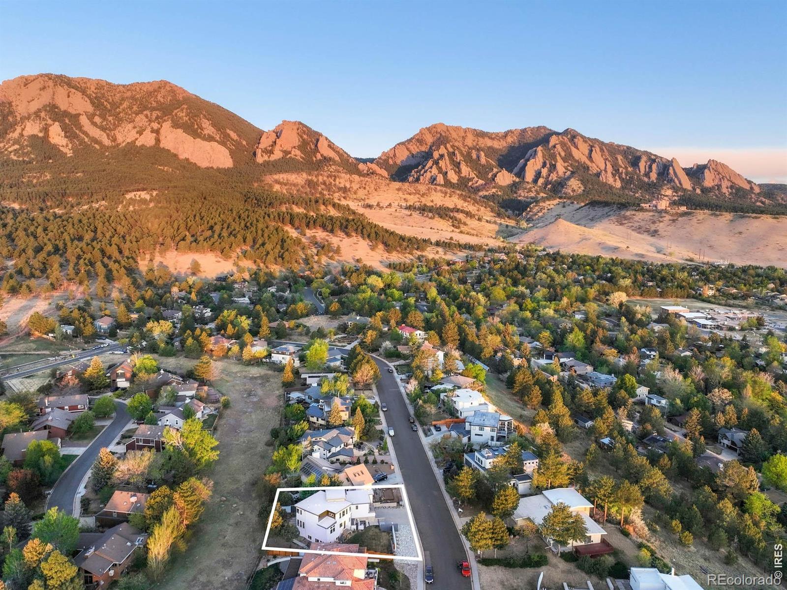 2920 Lafayette Drive