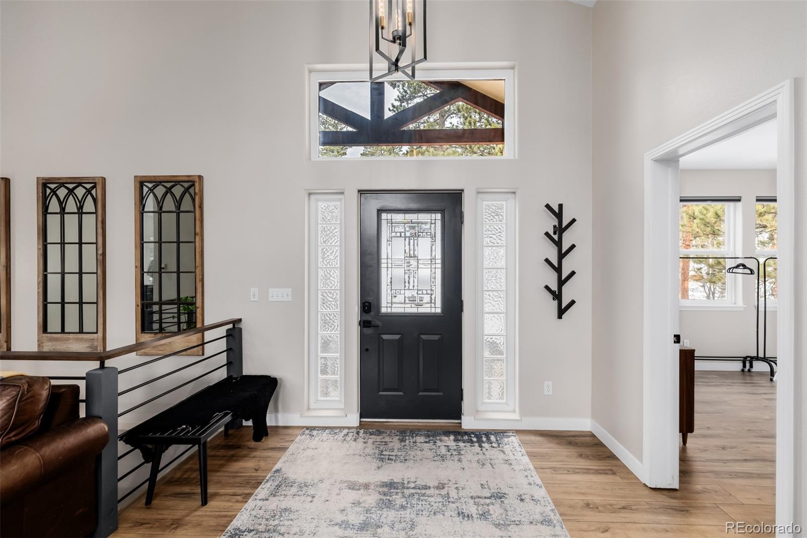 556 Crystola Court