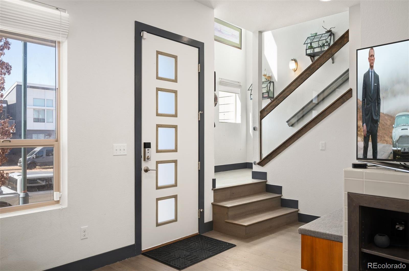 5462 Valentia Street