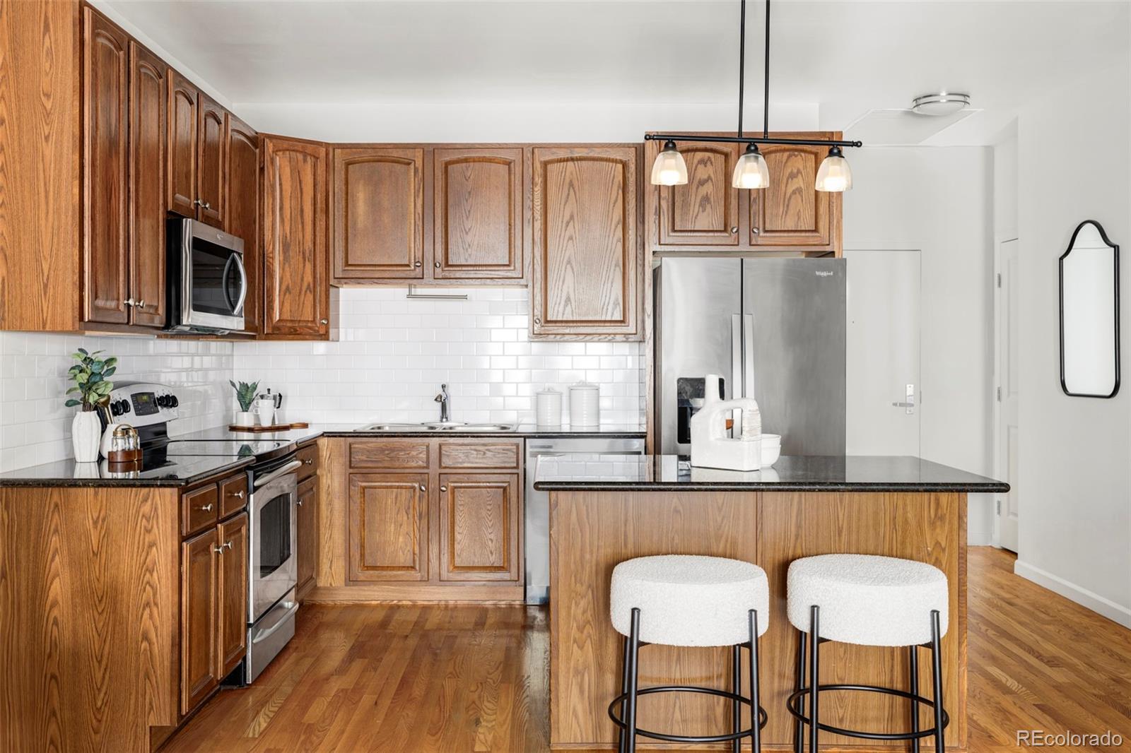 1950 N Logan Street 1013