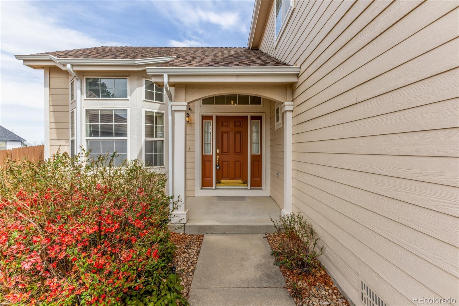 8825 Fairview Oaks Place