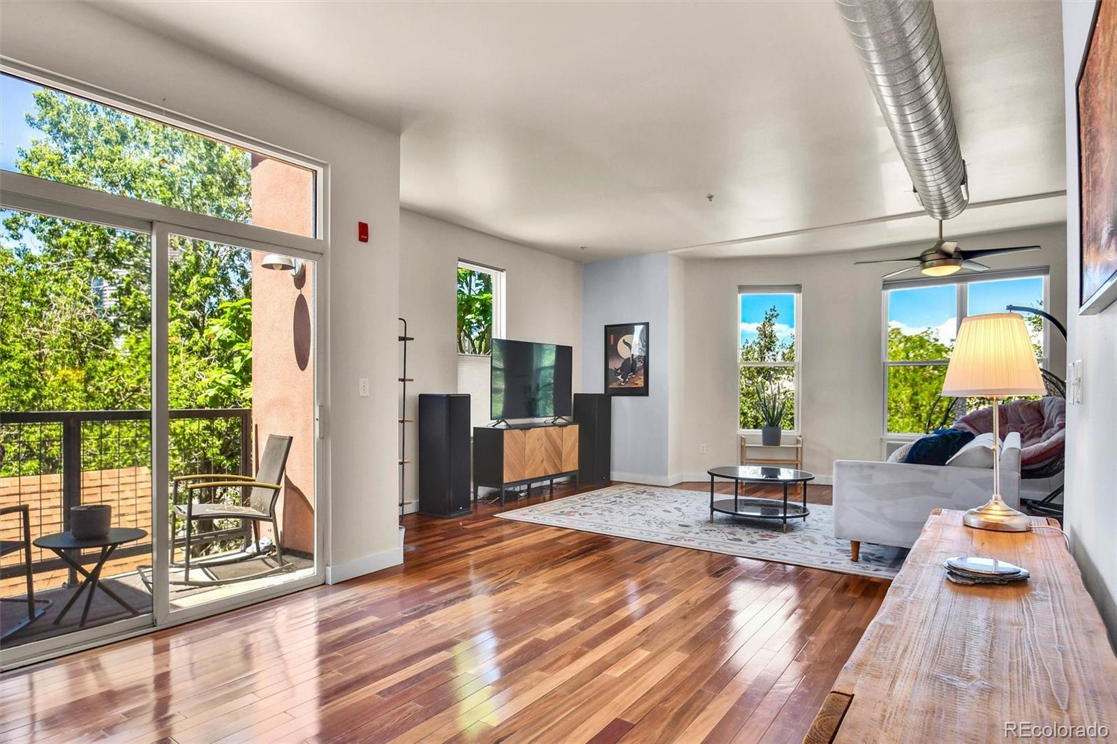 2422 Tremont Place 306
