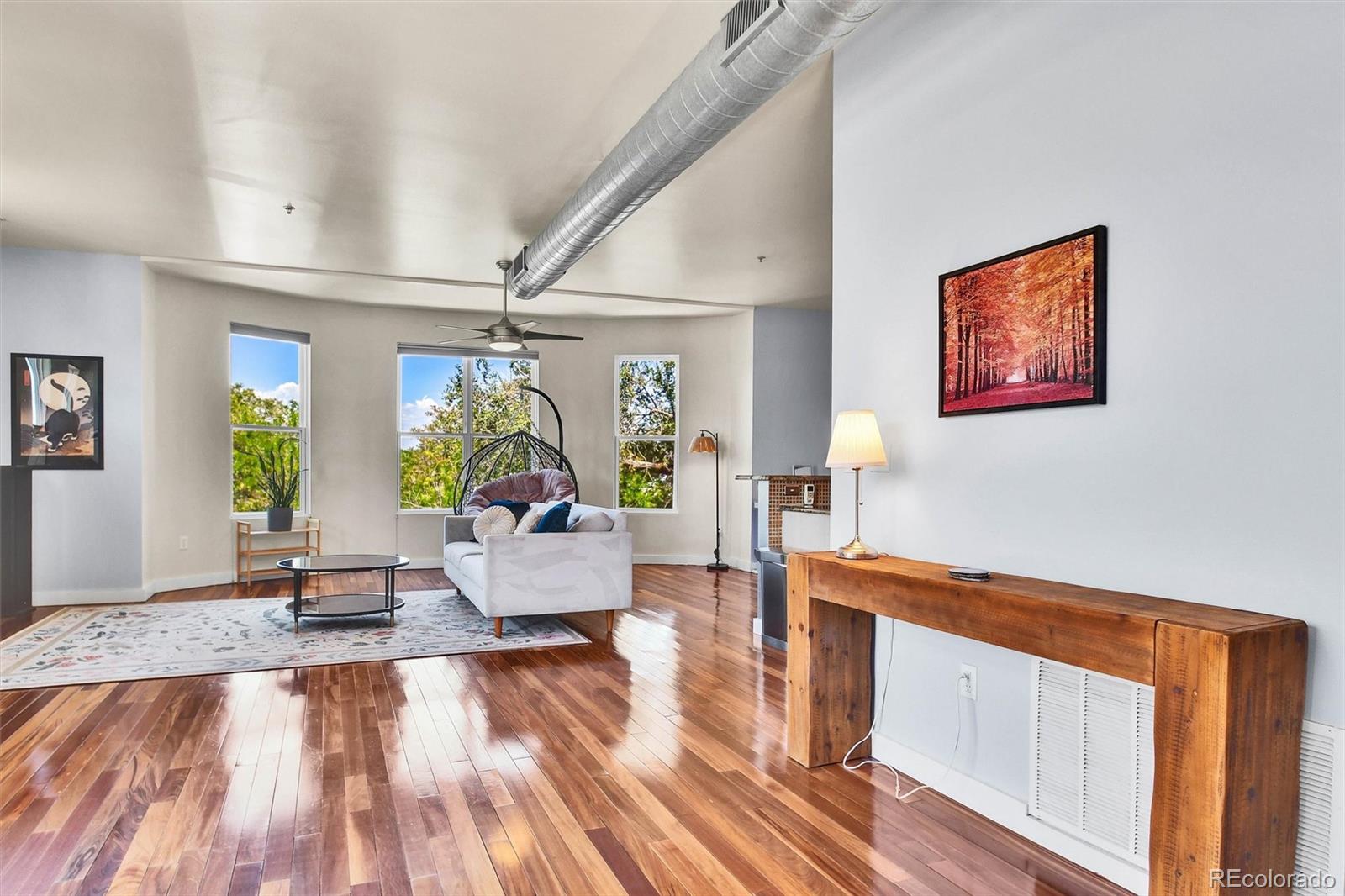 2422 Tremont Place 306