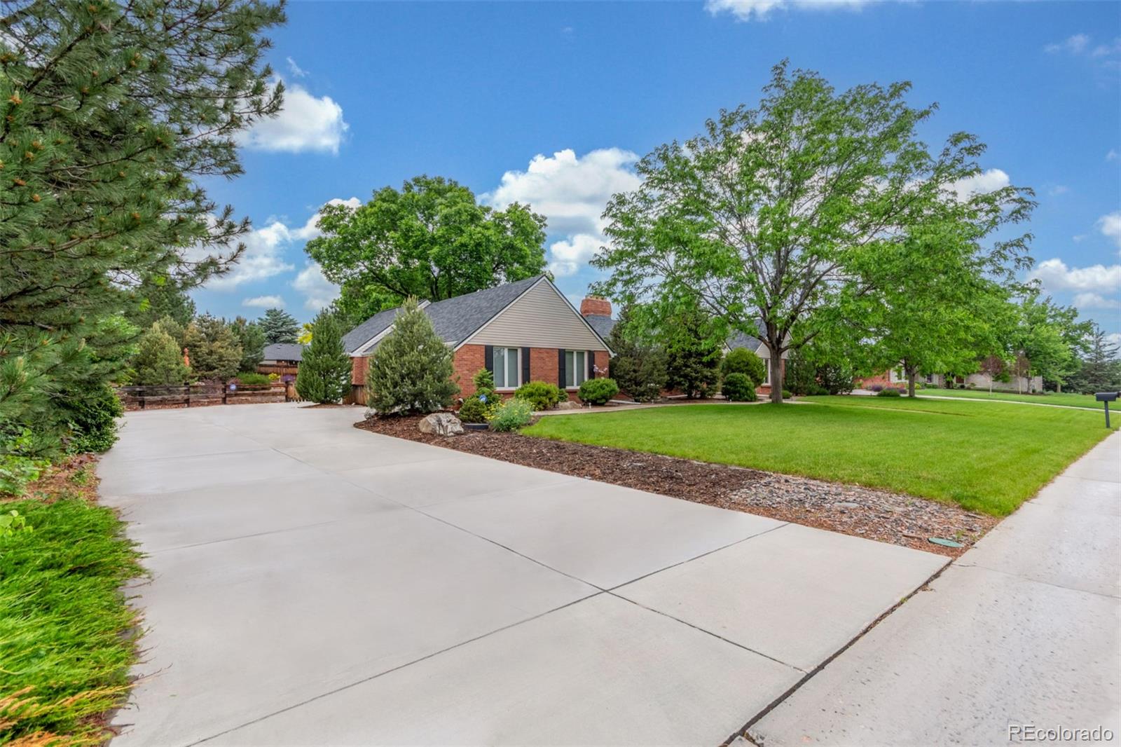 3 Glenview Drive