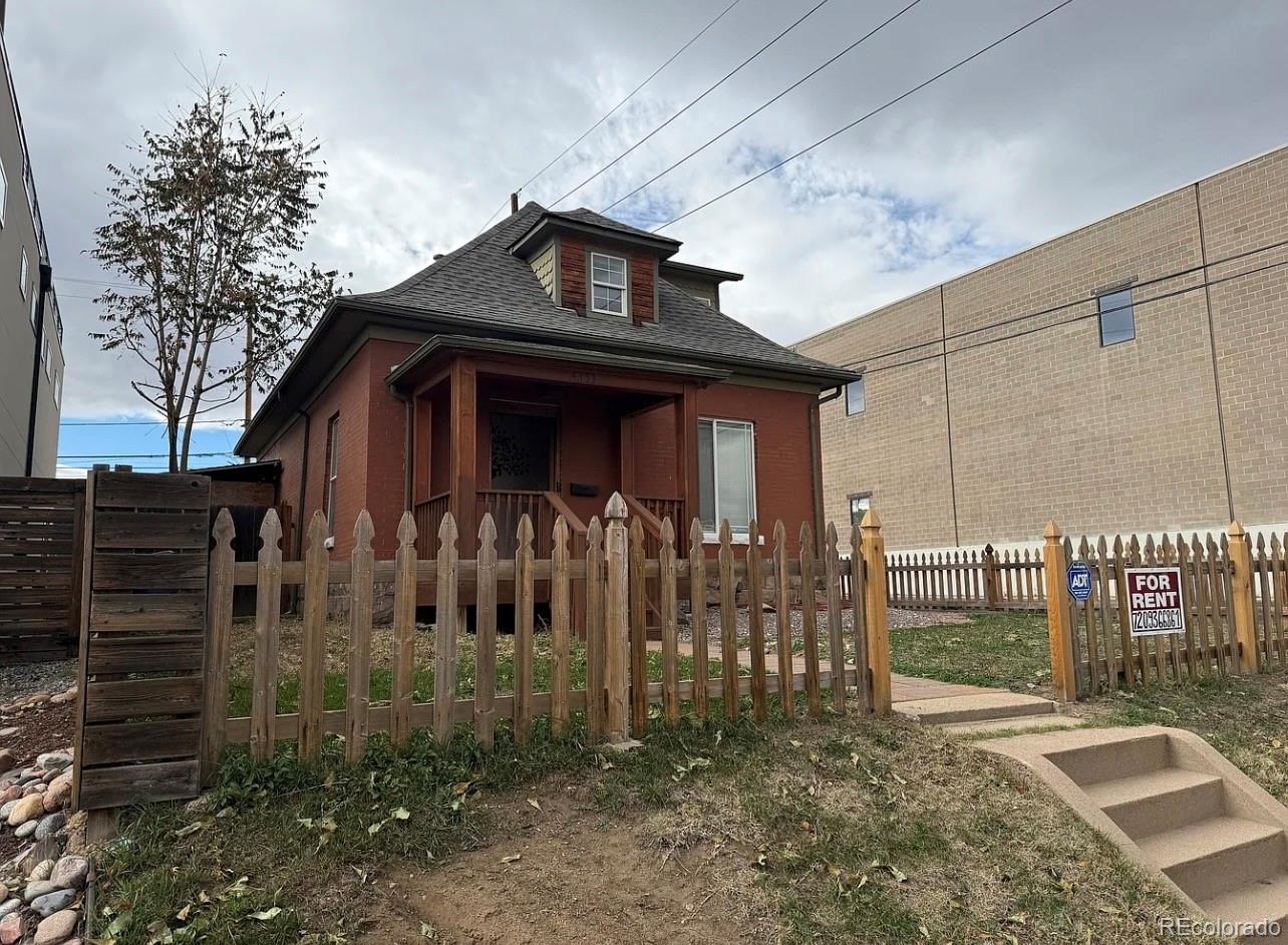 4353 Kalamath Street