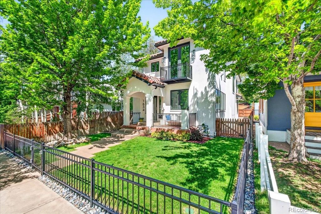Photo of 1634 S Emerson Street, Denver, CO 80210 (MLS # 4222342)