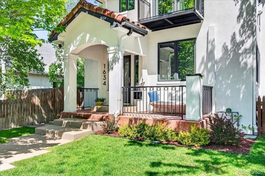 Photo of 1634 S Emerson Street, Denver, CO 80210 (MLS # 4222342)