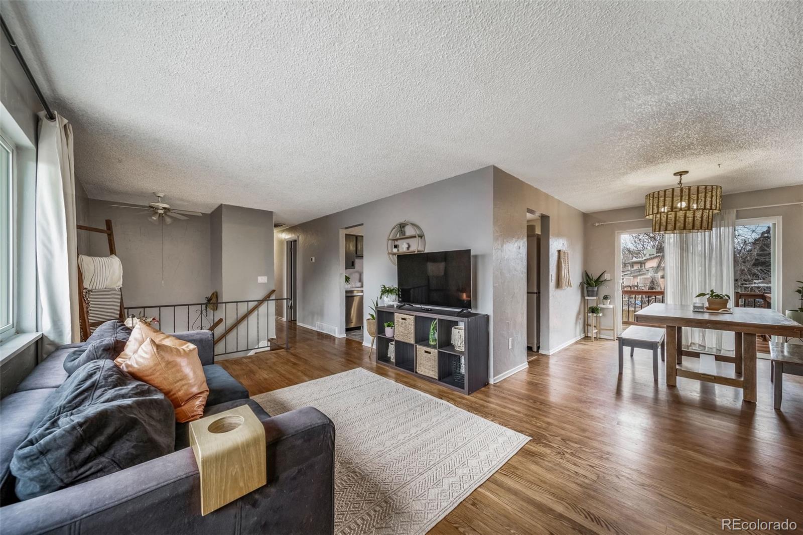 9837 W Arizona Avenue