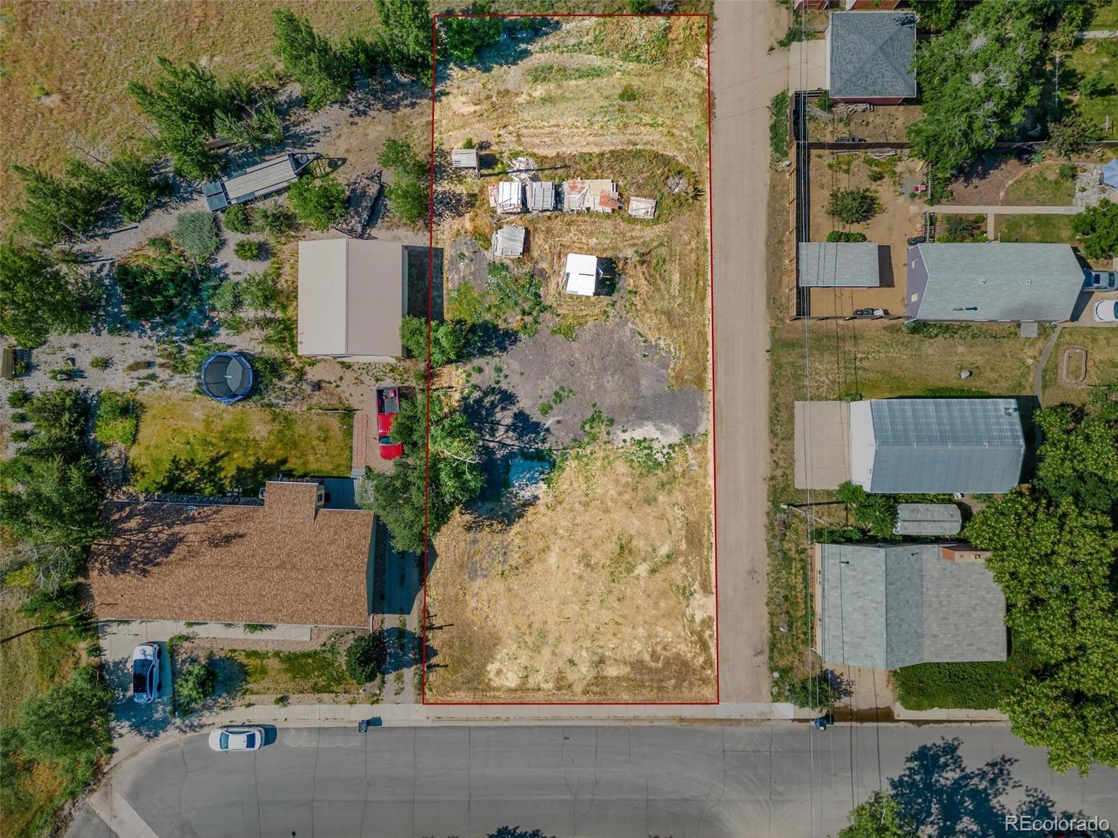 525 Midland St
