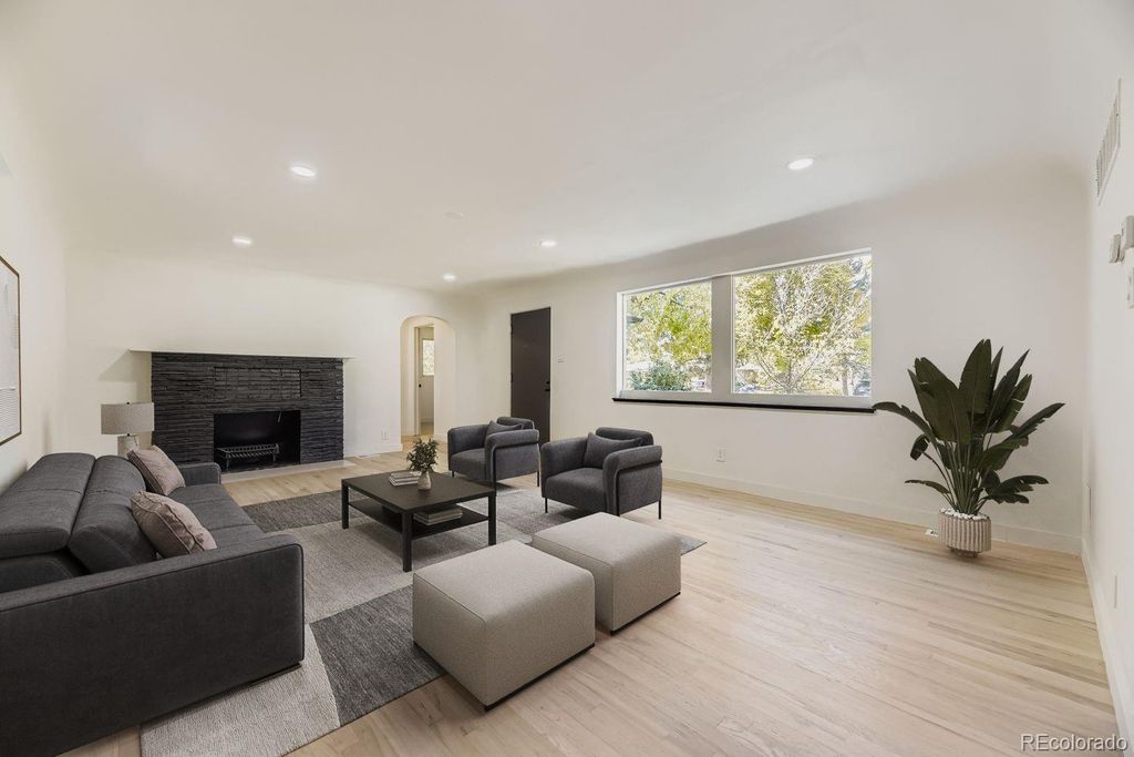 Photo of 10 Allison Street, Lakewood, CO 80226 (MLS # 6115964)