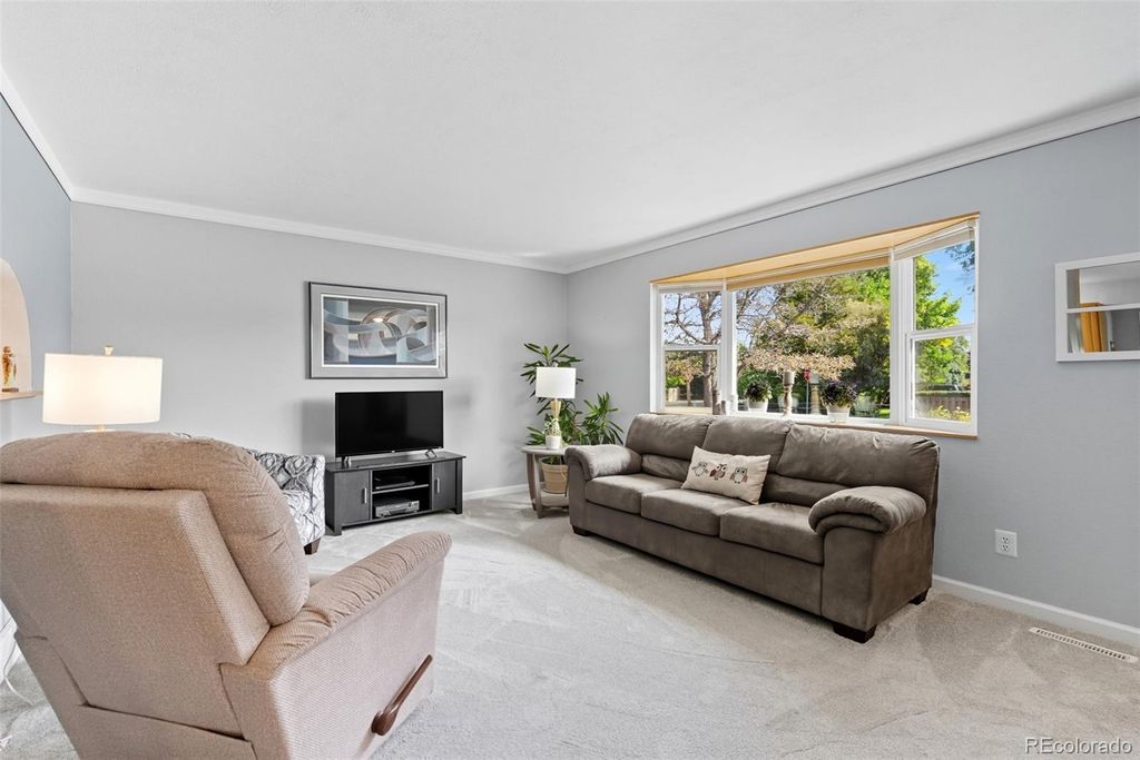 Photo of 501 Locust Grove Drive, Fort Collins, CO 80521 (MLS # 7037550)