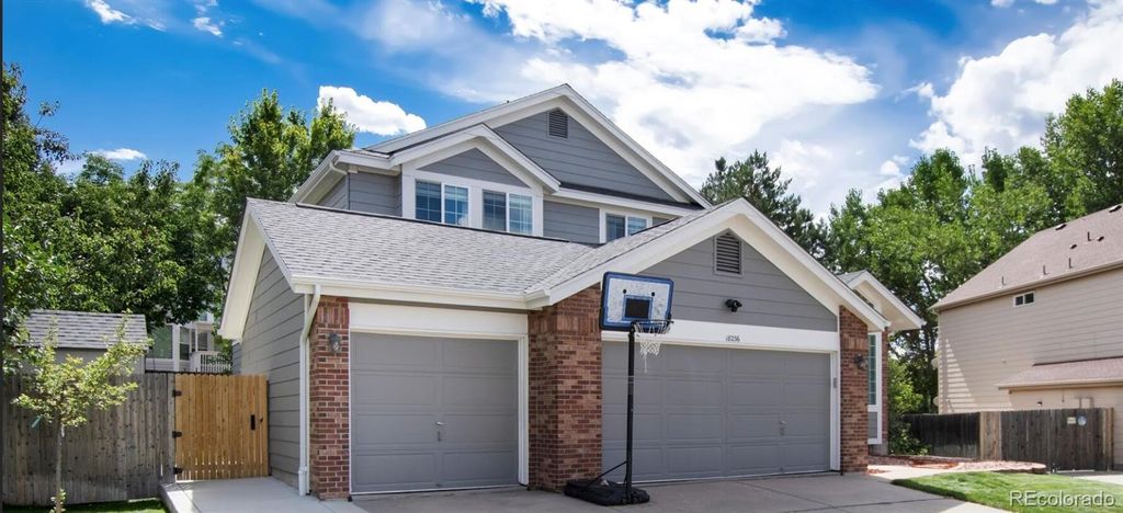 Photo of 18236 E Dorado Drive, Centennial, CO 80015 (MLS # 9612921)