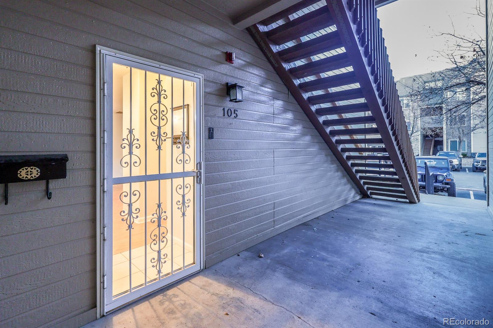 7355 S Alkire Street 105