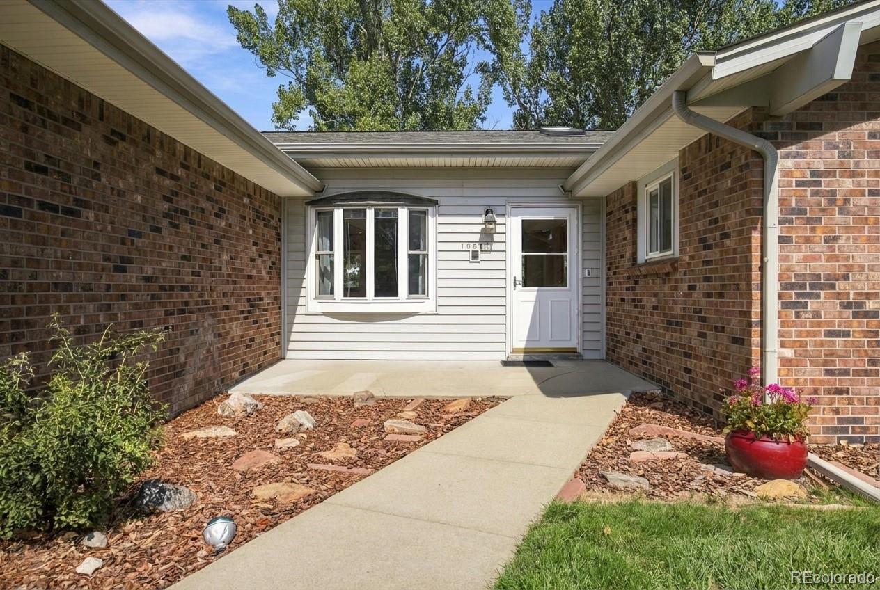 15981 W 56th Place