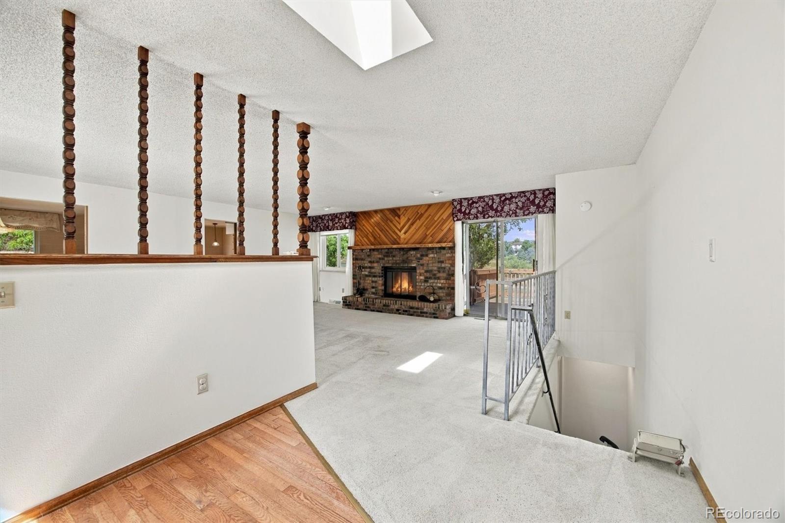 15981 W 56th Place