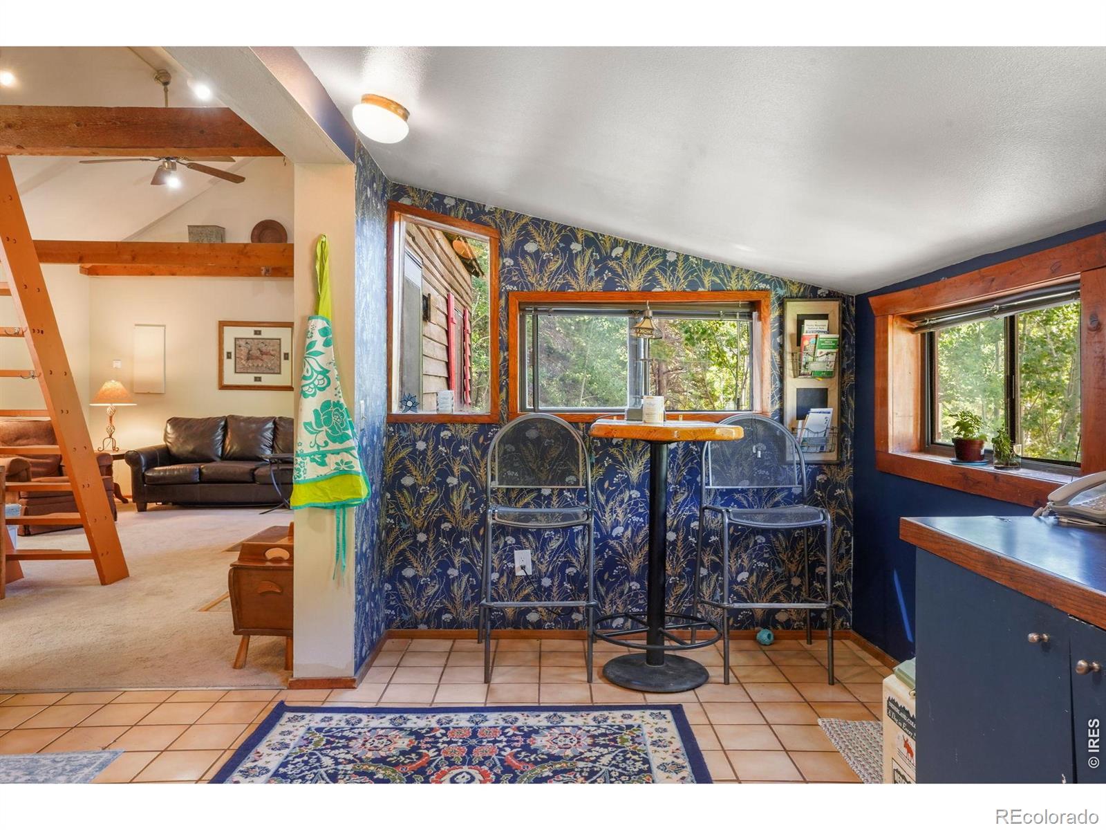 1410 Caribou Road