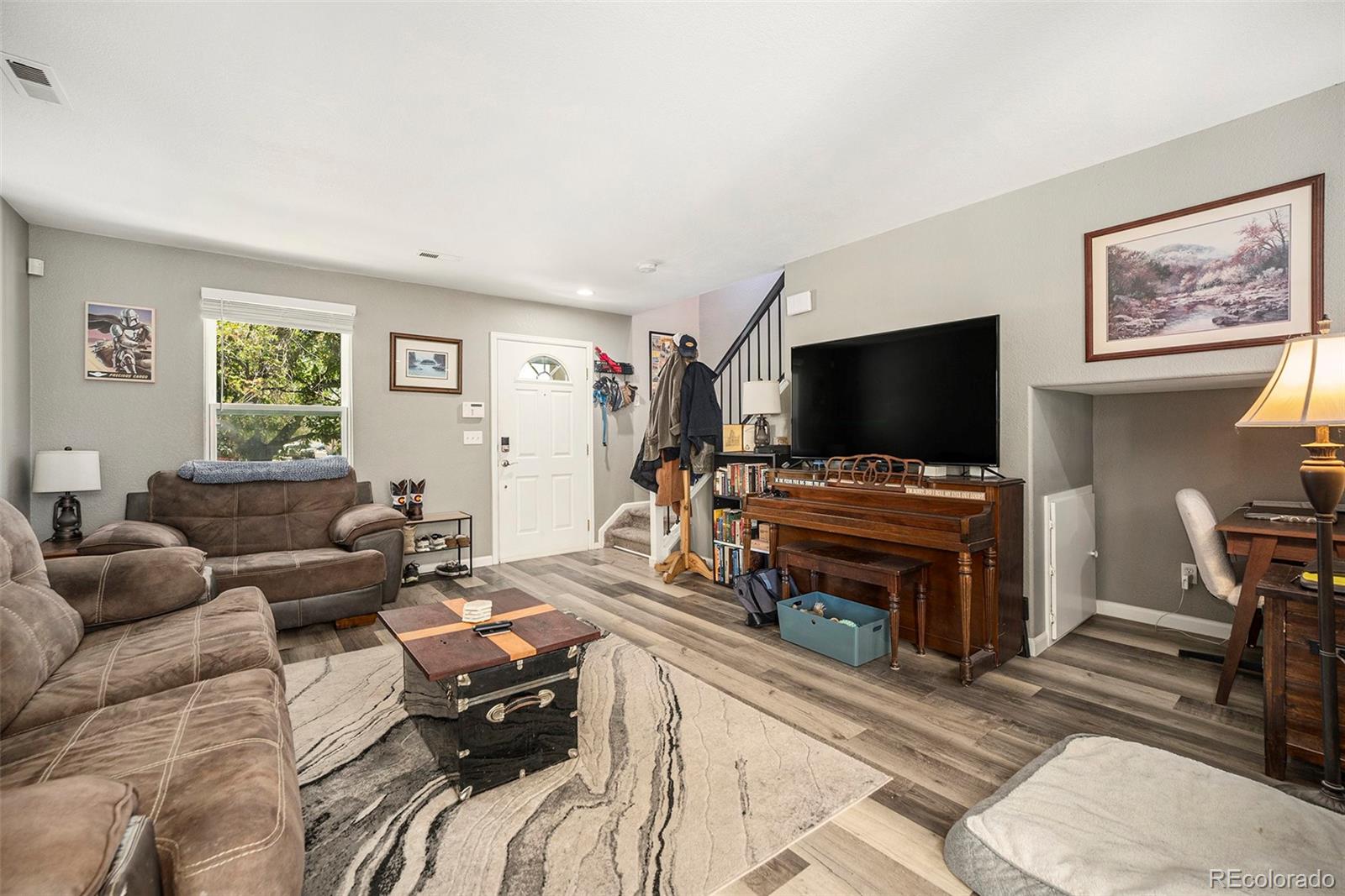 1232 Bluebird Street