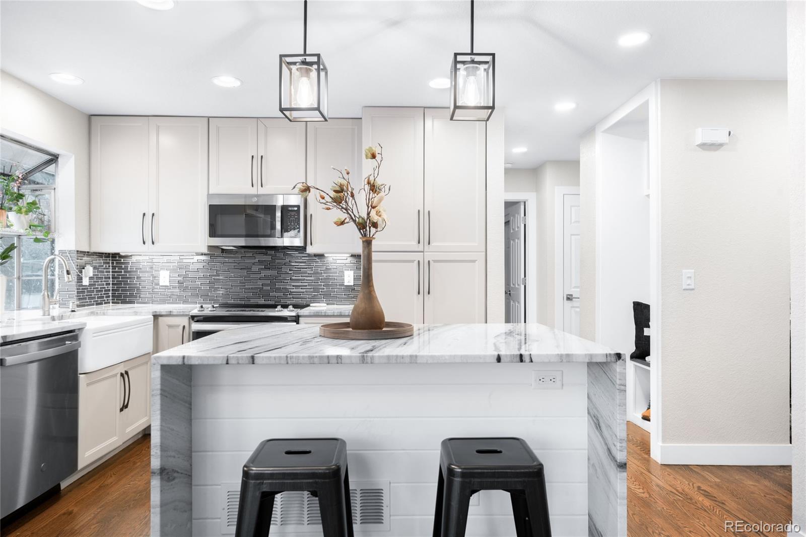 5337 W Iliff Drive 105