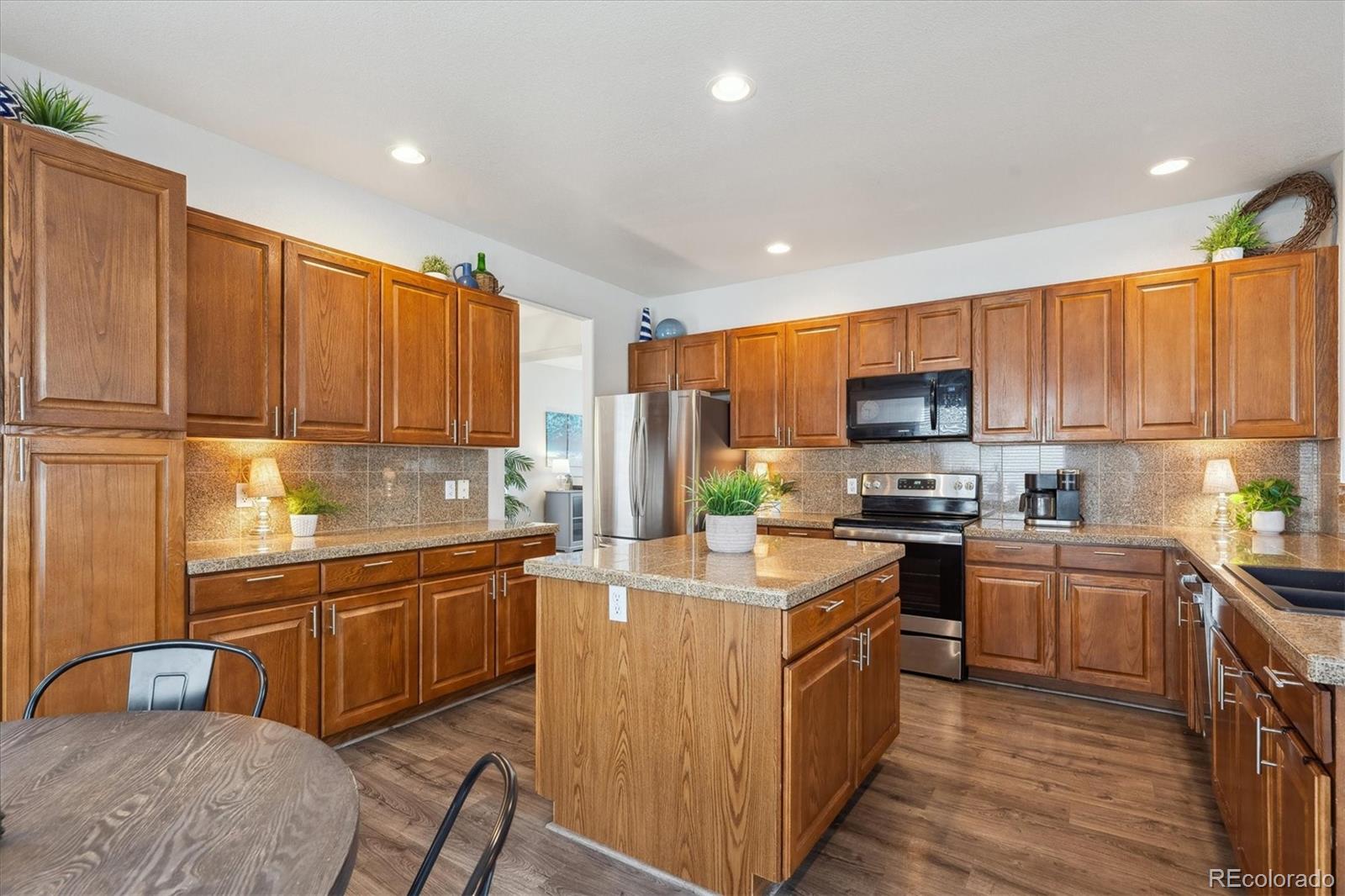 8114 Briar Ridge Drive, Castle Pines, CO, 80108 4 8114 Briar Ridge Drive