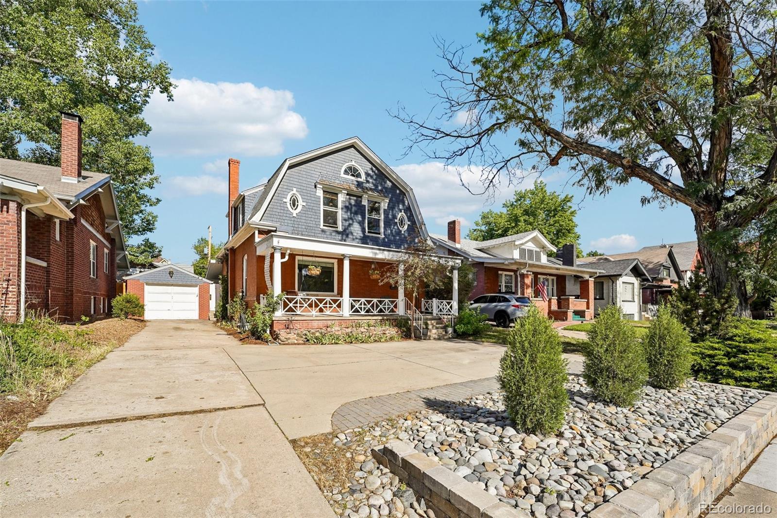 2811 Federal Boulevard