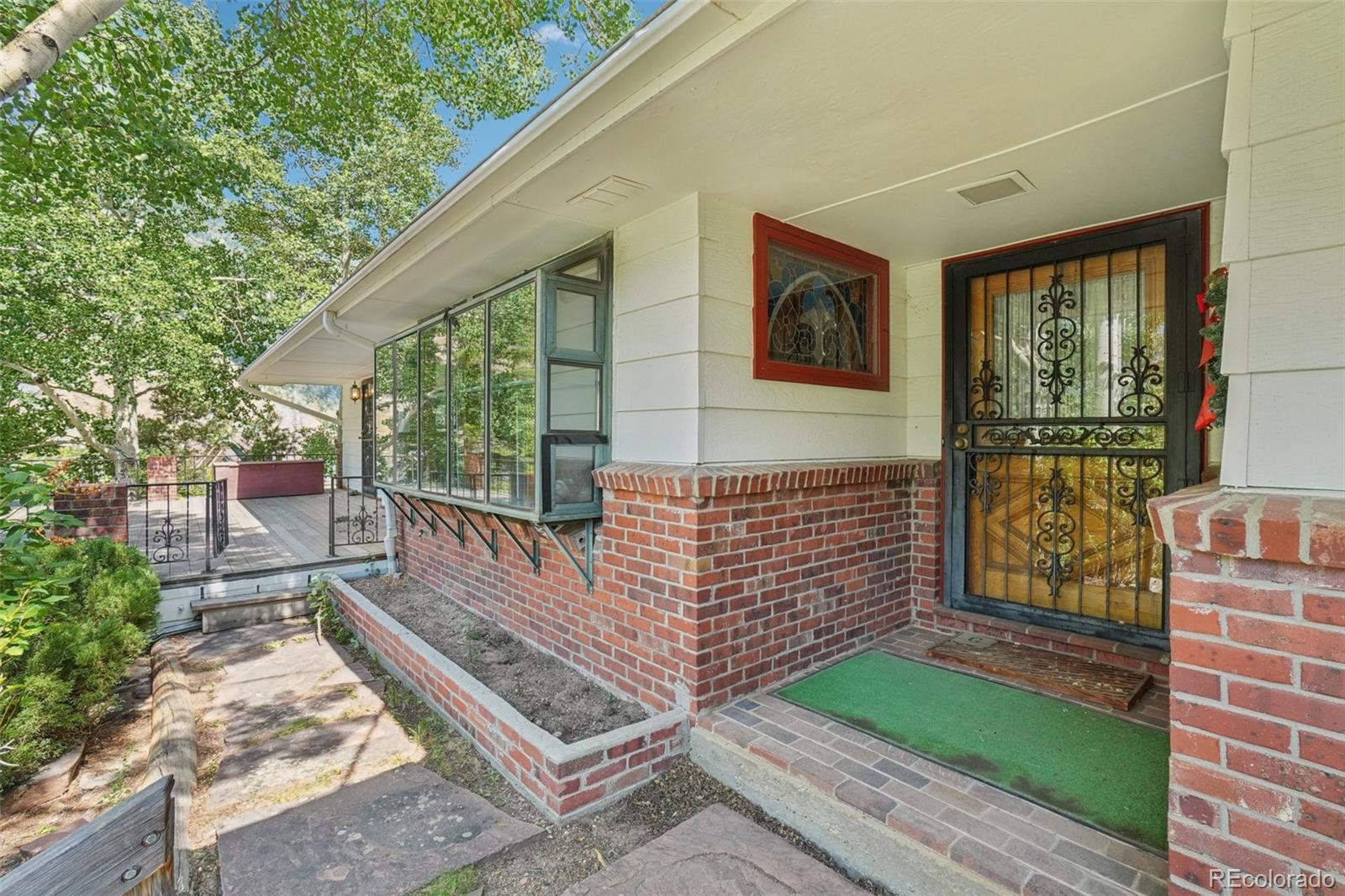 203 9th Street